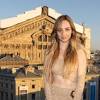 Emma Smet image